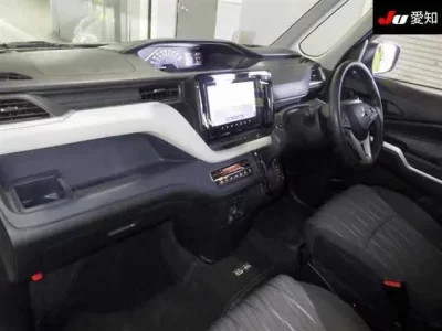 Mitsubishi DELICA D2