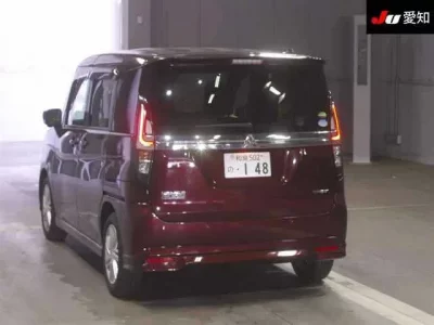 Mitsubishi DELICA D2