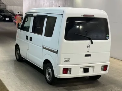 Nissan CLIPPER VAN