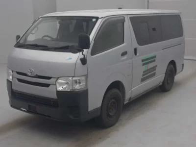 Toyota REGIUS ACE VAN