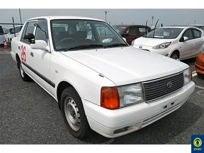 Toyota CROWN COMFORT