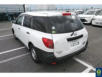 Nissan AD