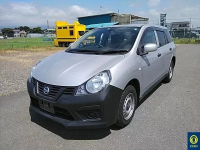 Nissan AD