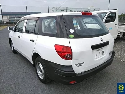 Nissan AD