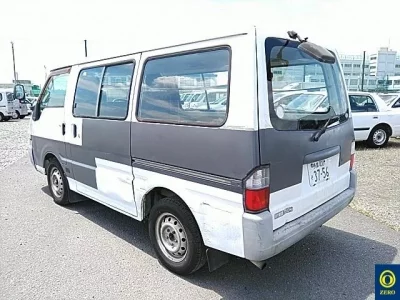 Nissan VANETTE VAN