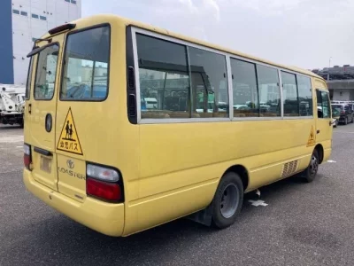 Toyota COASTER