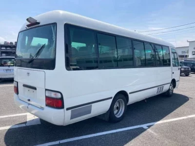 Toyota COASTER