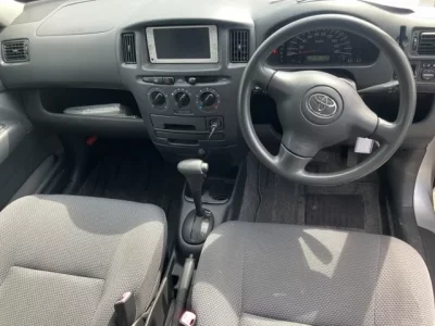 Toyota SUCCEED