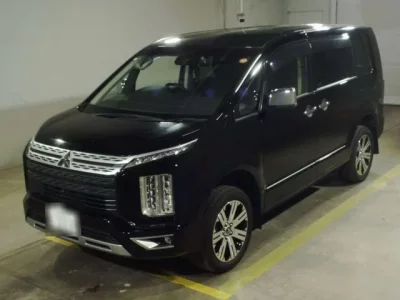 Mitsubishi DELICA D5