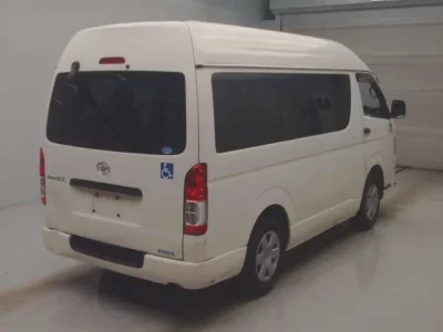 Toyota REGIUS ACE VAN