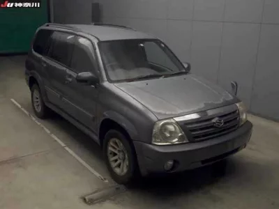 Suzuki GRAND ESCUDO
