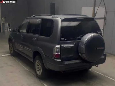 Suzuki GRAND ESCUDO