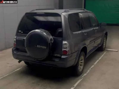 Suzuki GRAND ESCUDO