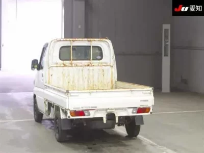 Nissan CLIPPER TRUCK