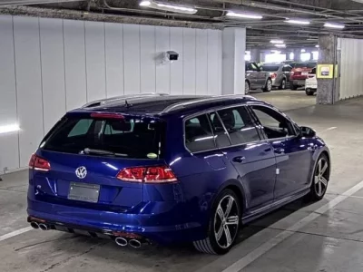 Volkswagen GOLF VARIANT