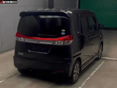 Mitsubishi DELICA D2