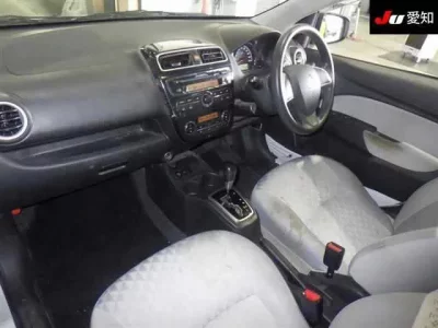 Mitsubishi MIRAGE