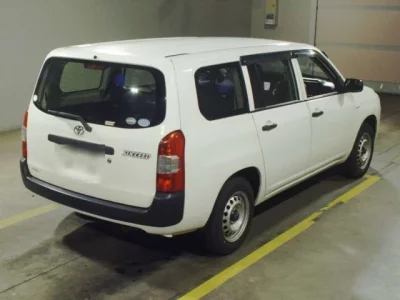 Toyota SUCCEED