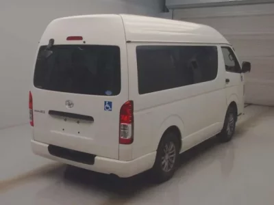 Toyota REGIUS ACE VAN