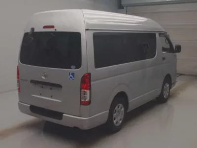 Toyota REGIUS ACE VAN