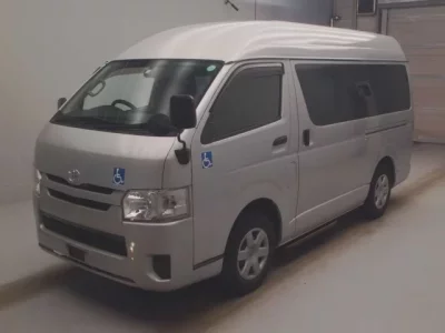 Toyota REGIUS ACE VAN