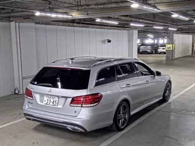 Mercedes-Benz E CLASS WAGON
