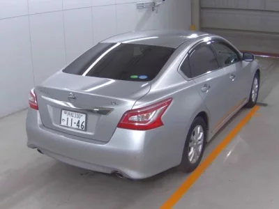 Nissan TEANA