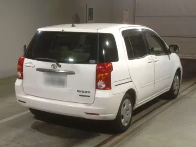 Toyota RAUM