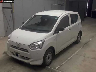 Daihatsu MIRA E S
