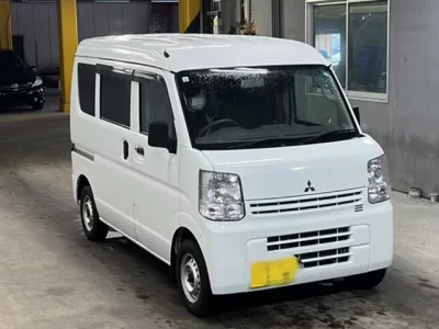 Mitsubishi MINICAB VAN