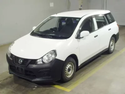 Nissan AD