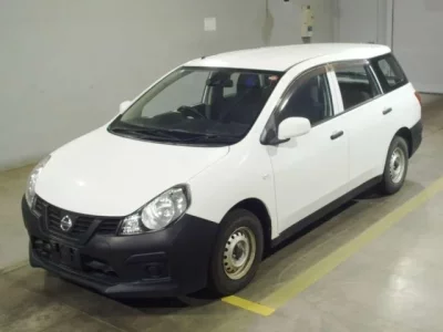 Nissan AD