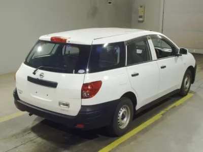 Nissan AD