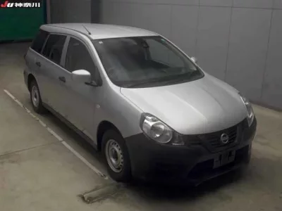 Nissan AD