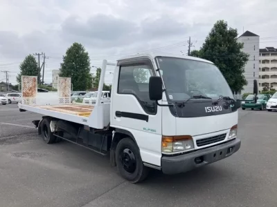 Isuzu ELF