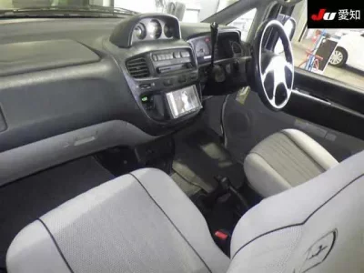Mitsubishi DELICA