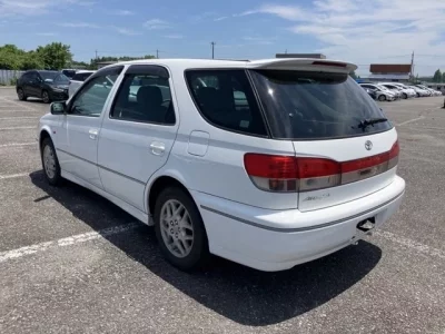 Toyota VISTA ARDEO
