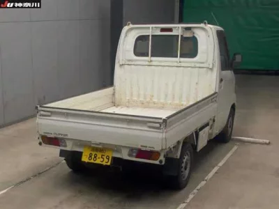 Nissan CLIPPER TRUCK