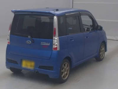 Subaru STELLA