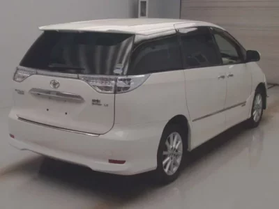Toyota ESTIMA HYBRID