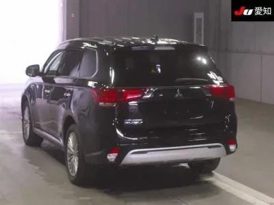 Mitsubishi OUTLANDER PHEV