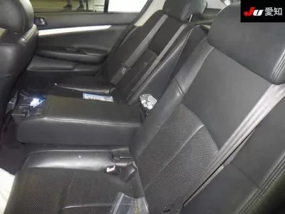 Nissan SKYLINE