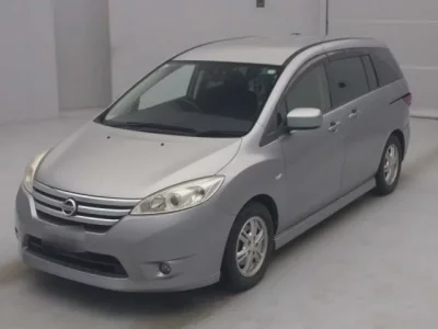 Nissan LAFESTA