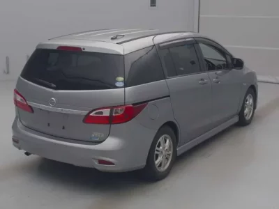 Nissan LAFESTA