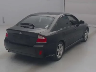 Subaru LEGACY B4