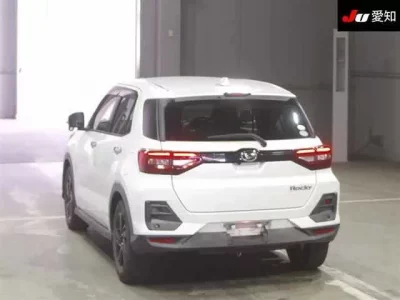 Daihatsu ROCKY