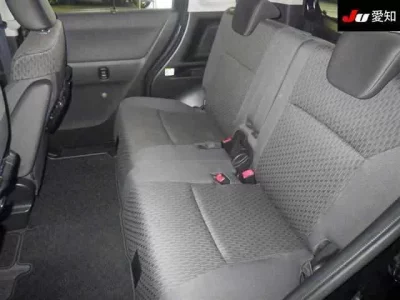 Mitsubishi DELICA D2