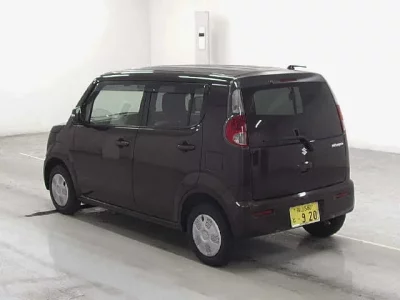Suzuki MRWAGON