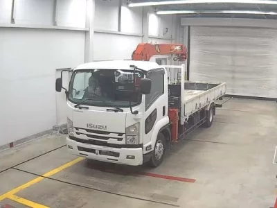 Isuzu FORWARD