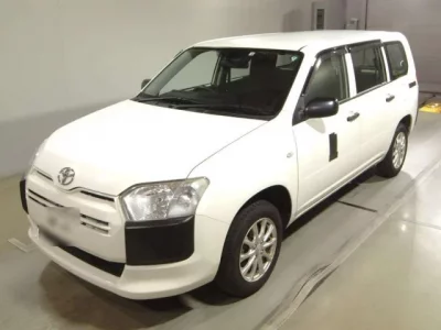 Toyota SUCCEED